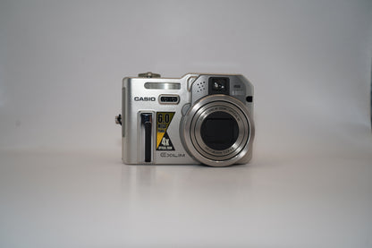 Casio EX-P600