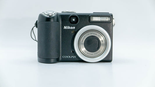 Nikon Coolpix P5000