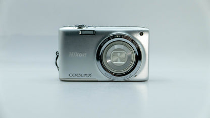 Nikon Coolpix S2700