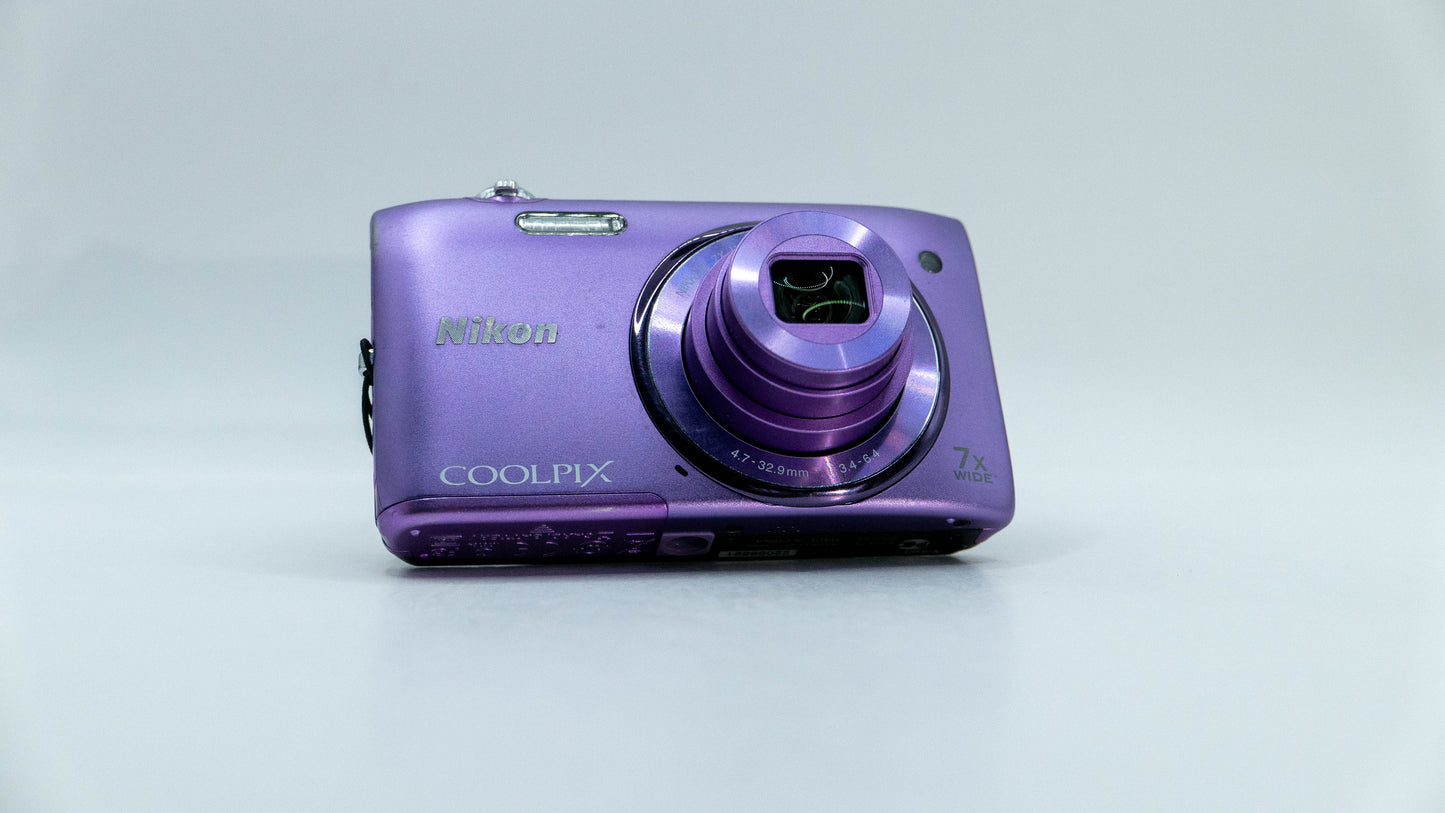 Nikon Coolpix S3500