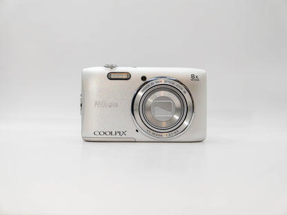 Nikon Coolpix S3600