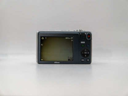 Nikon Coolpix S3600