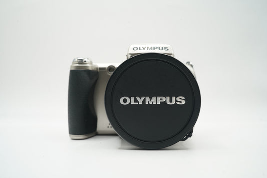 Olympus SP-800UZ