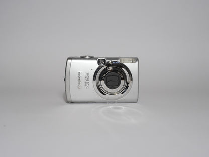 Canon IXUS950