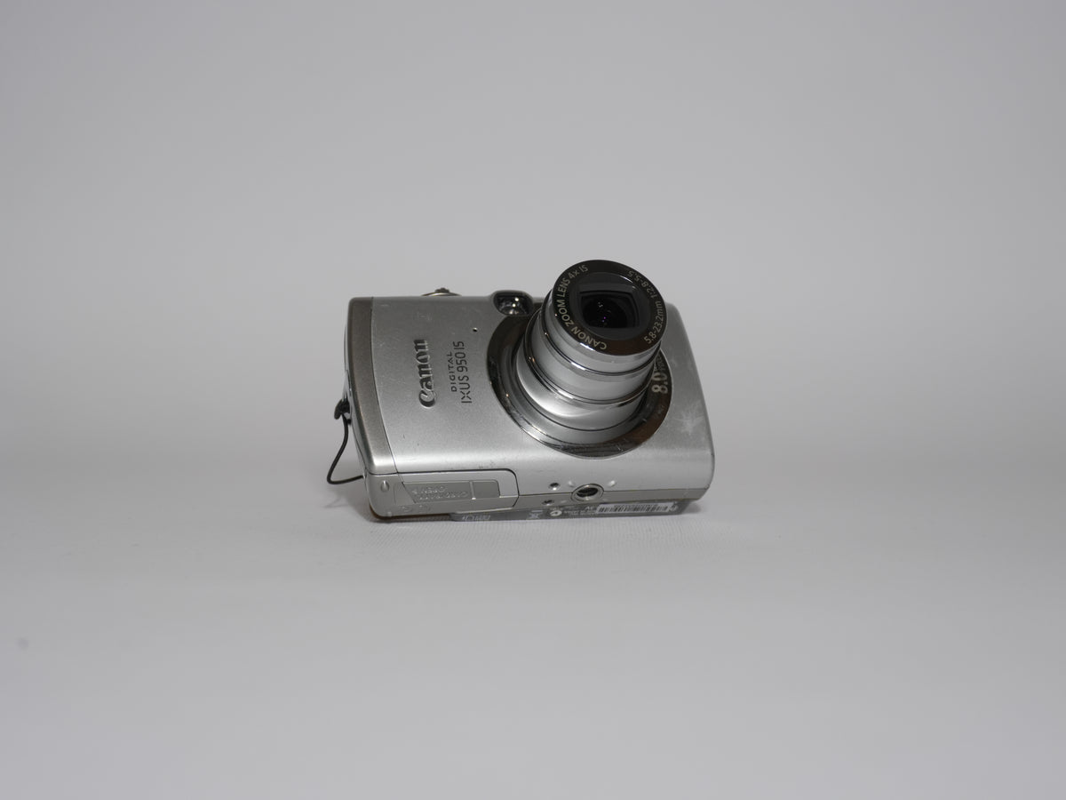 Canon IXUS950
