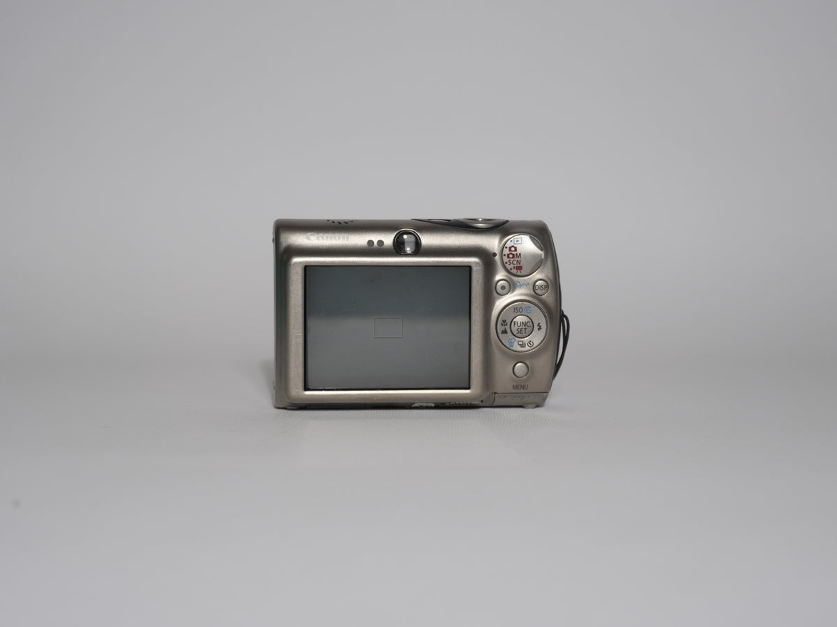 Canon IXUS900