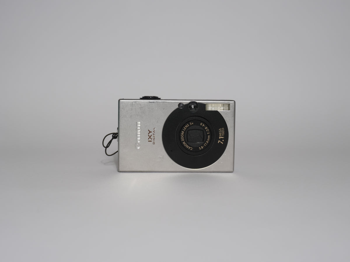 Canon IXY10/IXUS70