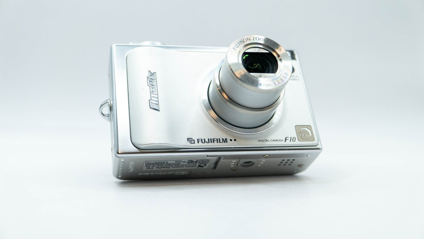 Fujifilm Finepix F10