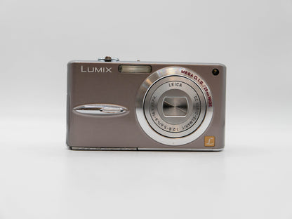 Lumix Panasonic DMC-FX30
