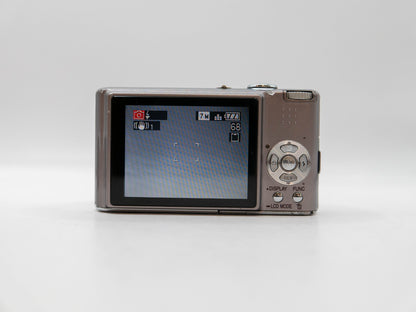 Lumix Panasonic DMC-FX30