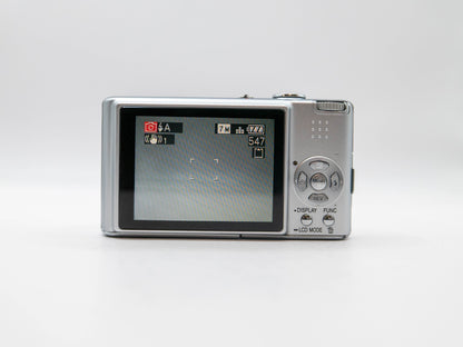 Lumix Panasonic DMC-FX30