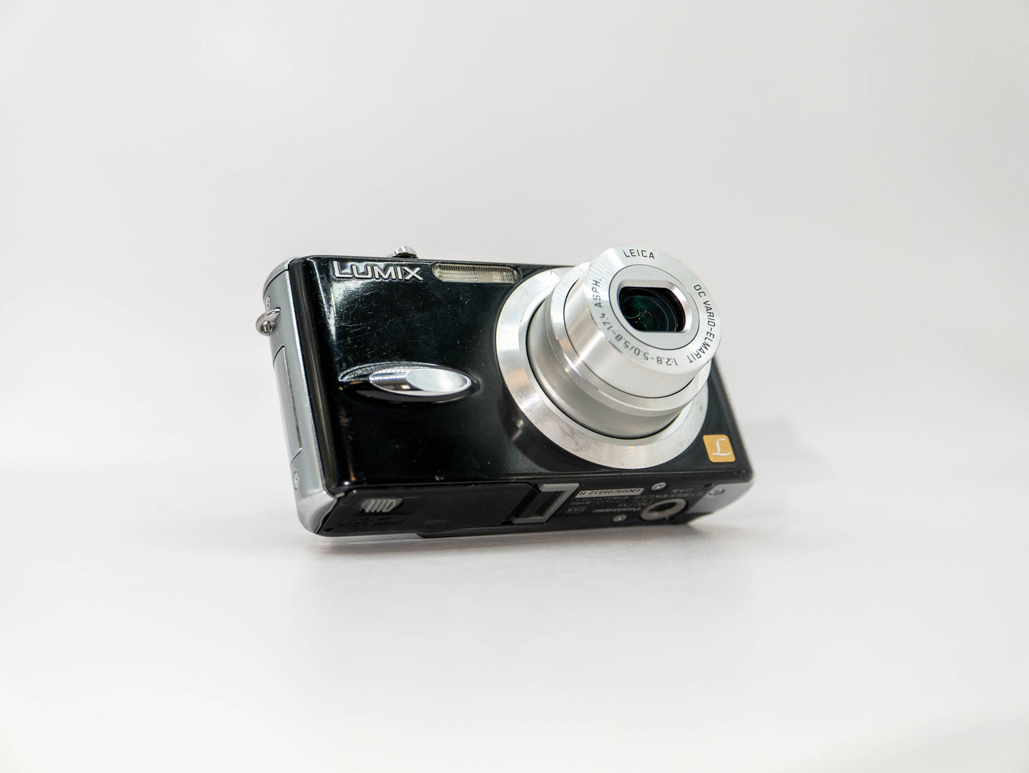 Lumix Panasonic DMC-FX8